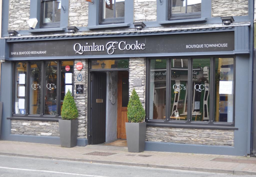 Quinlan & Cooke Boutique Townhouse And Qcs Seafood Restaurant Hotel Кахерсивен Екстериор снимка