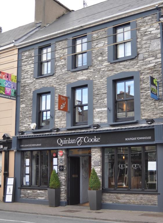 Quinlan & Cooke Boutique Townhouse And Qcs Seafood Restaurant Hotel Кахерсивен Екстериор снимка